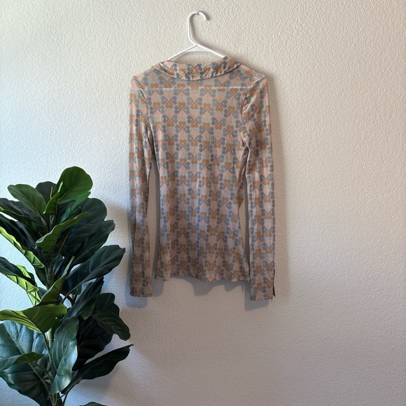 Free People semi sheer heart print lucky shirtee XS long sleeve button up - Picture 3 of 6
